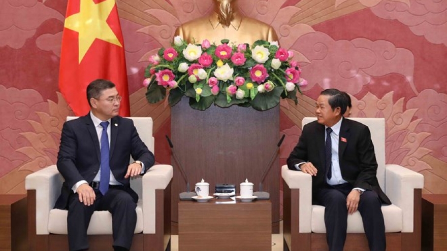 Vietnam desires closer ties with Kazakhstan
