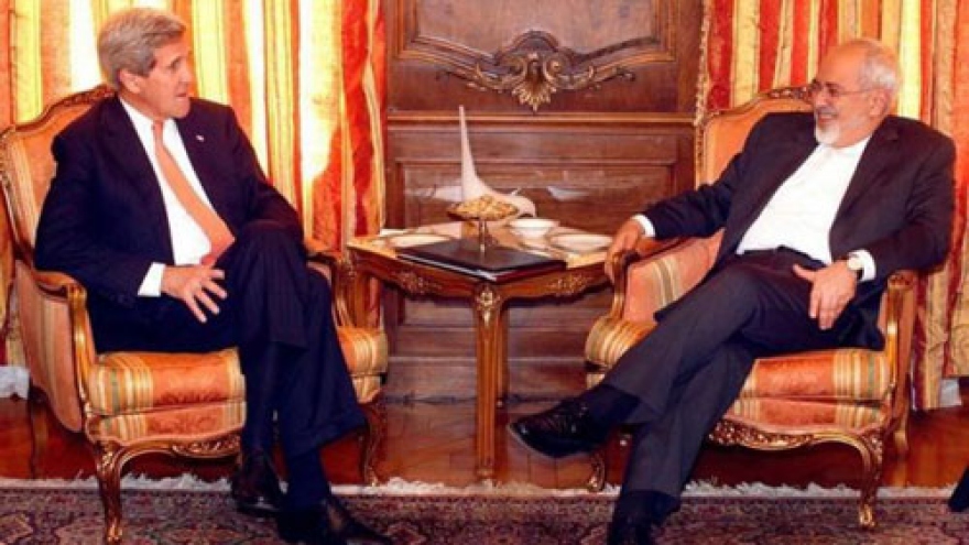 Kerry, Zarif to discuss Iran nuclear deal as deadline approaches