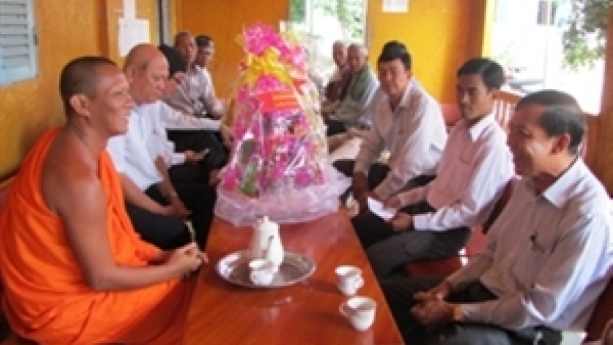 Southern provinces celebrate Khmer festival