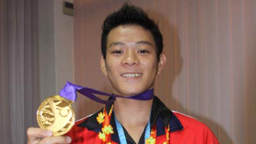 Weightlifter wins 3 golds at Asian Champs  