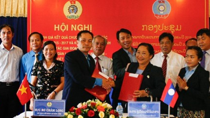 Kon Tum, Lao province boosts trade union links