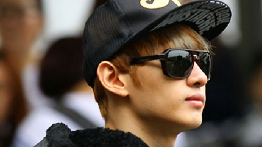 Korean stars flock to Vietnam