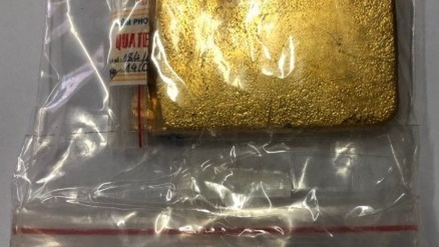 Korean man found illegally transporting gold bullion