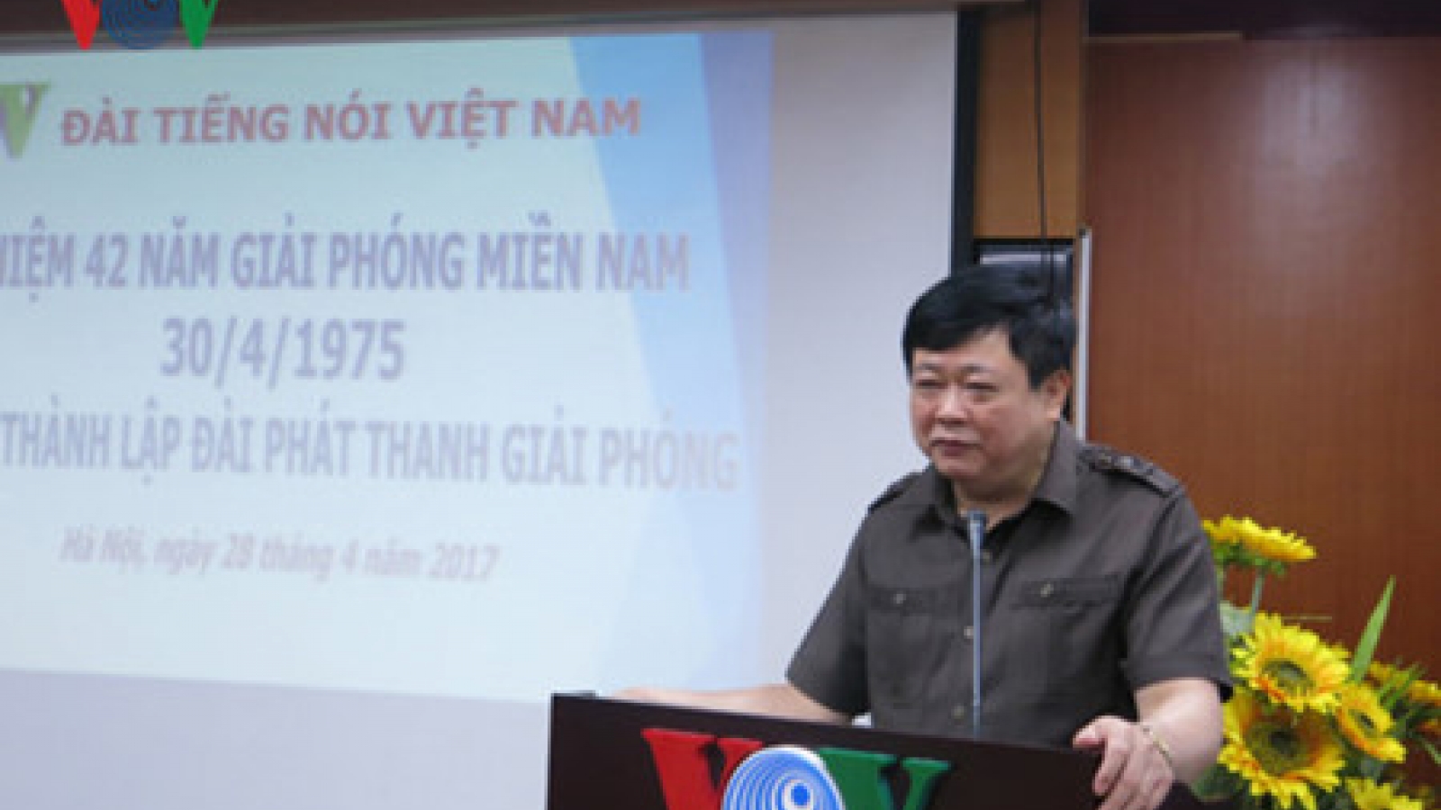 VOV holds get together of Liberation Radio staff