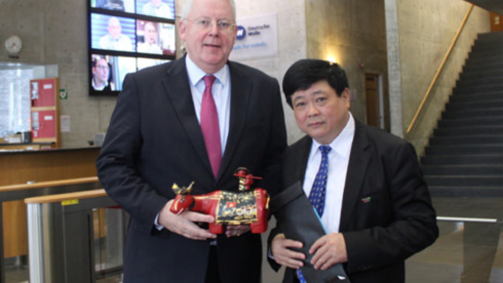 VOV, Deutsche Welle seek broader cooperation