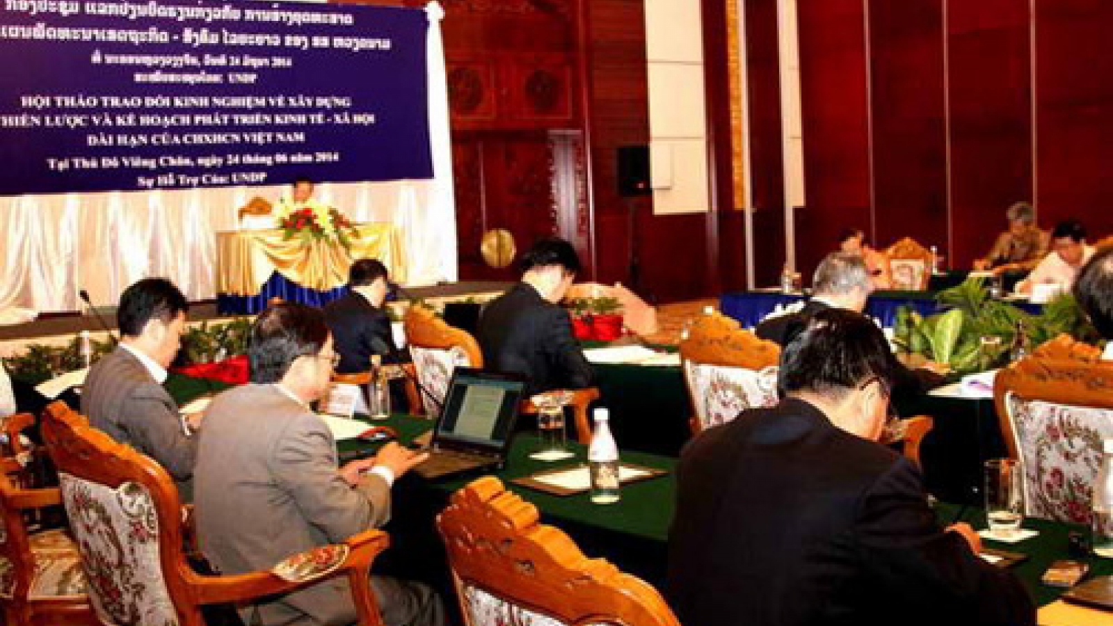 Vietnamese businesses eye northern Lao market