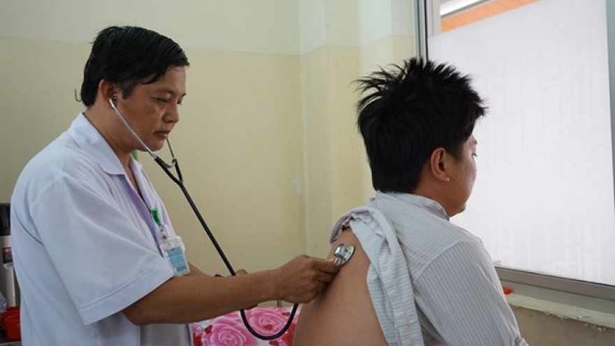 HCM City authorities wary of dengue, Zika as rains begin