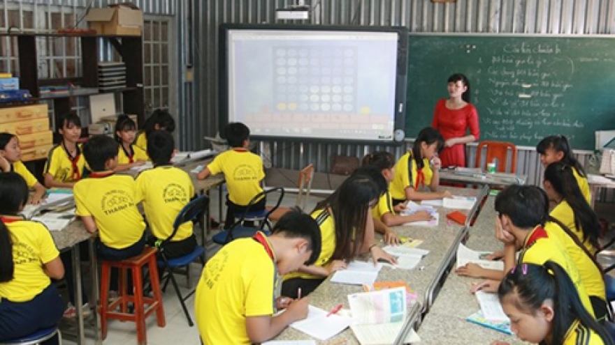 Island teachers devoted to students, community