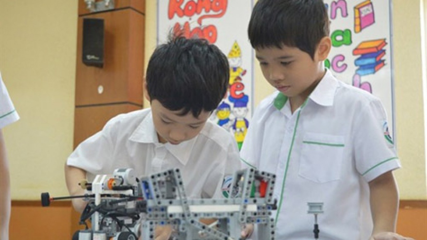 Annual Robotics Contest held for school kids