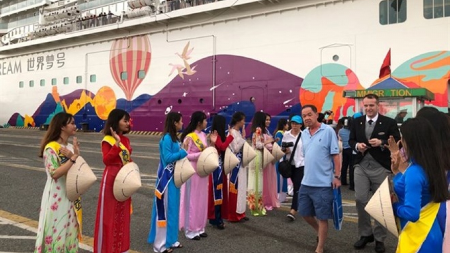 Lack of cruise ports hinders tourism in HCM City