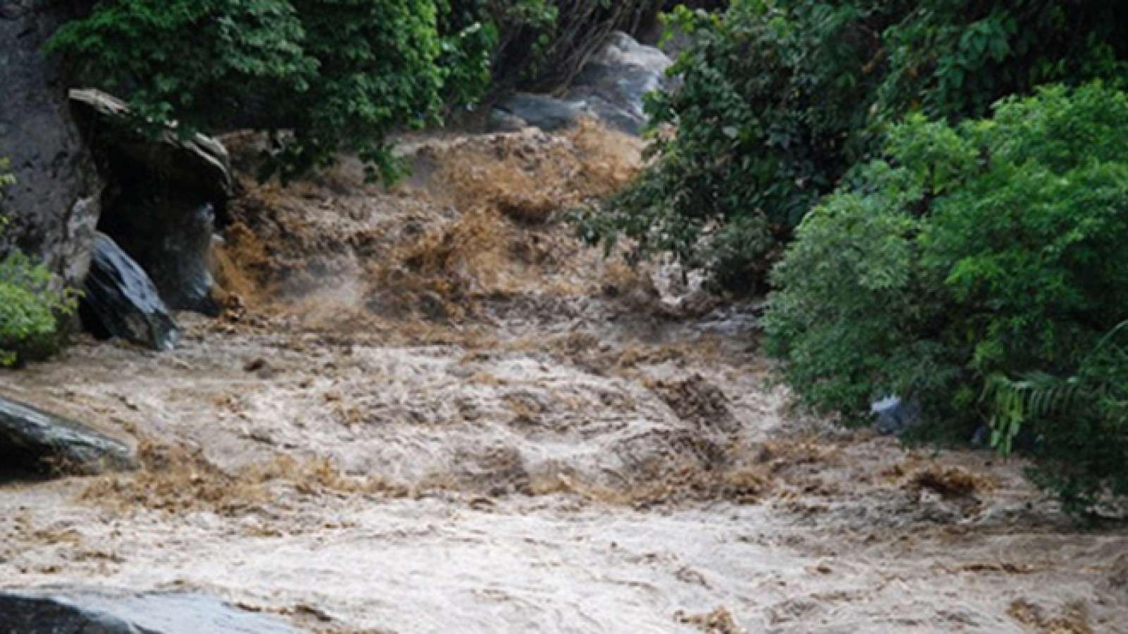 Flashflood kills three in Lao Cai