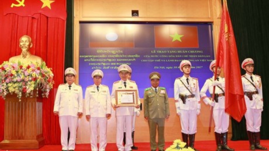 Public Security Ministry honoured with Lao Order