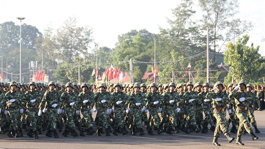 Vietnam helps Lao army build political theory school