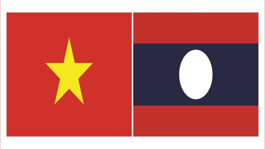 Intergovernmental meeting to bolster Vietnam-Laos relations
