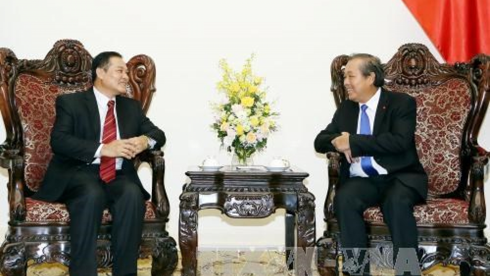 Government supports Vietnam-Laos religious cooperation: Deputy PM