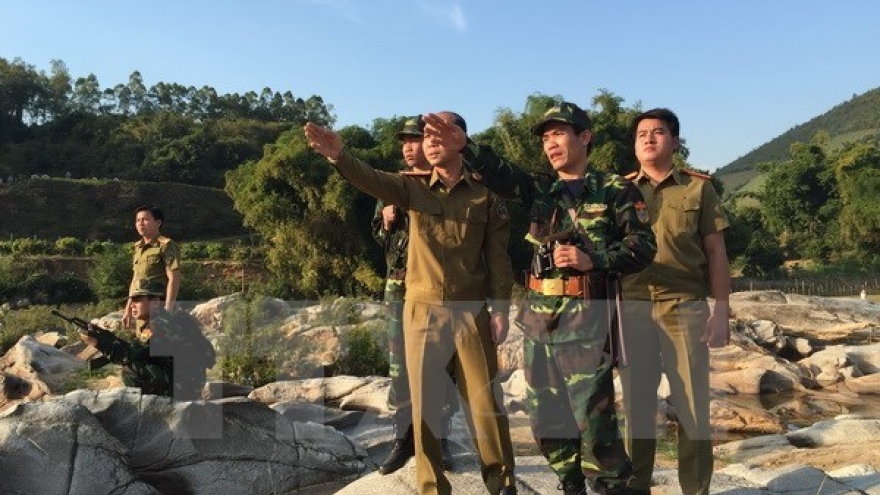 Vietnamese, Lao provinces cooperate in border management