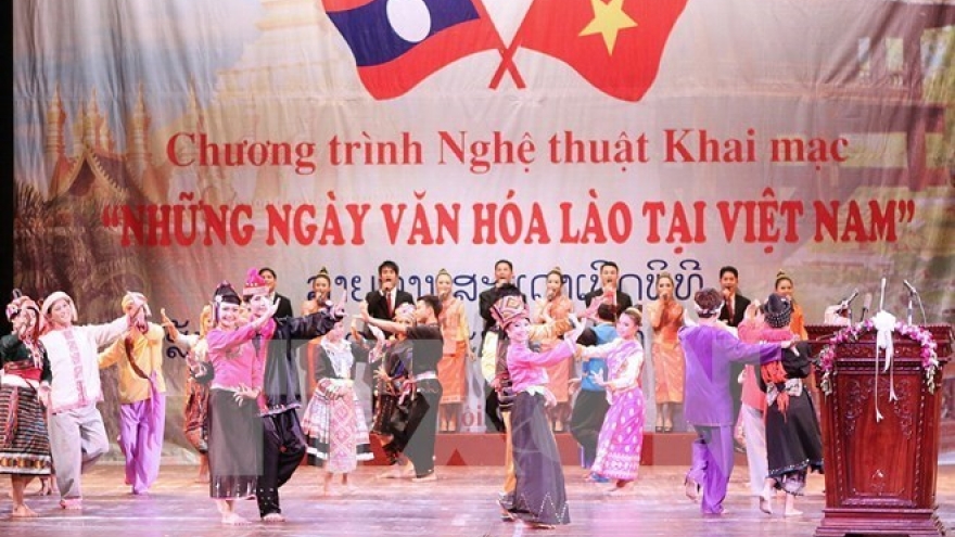 Greetings to Lao party on 62nd anniversary