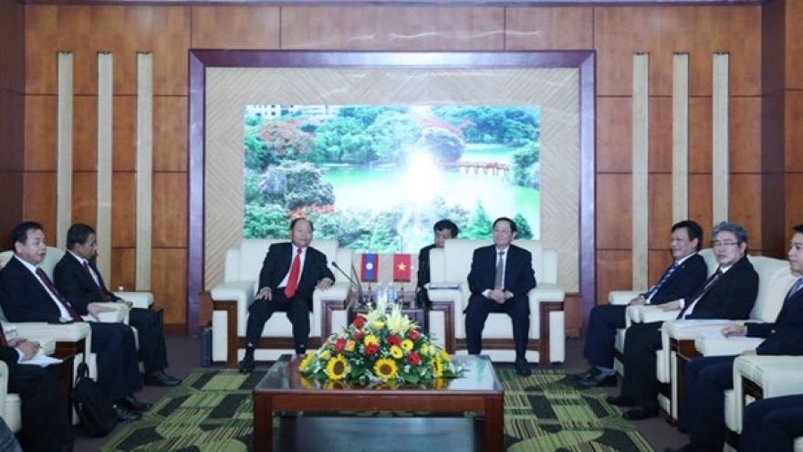 Vietnam, Laos review cooperation in home affairs