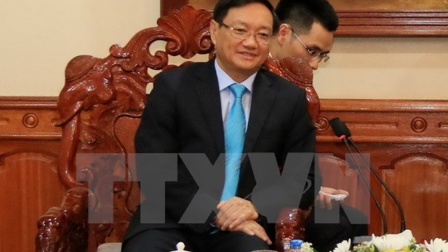 Vietnamese Ambassador extends greetings on Laos’s National Day