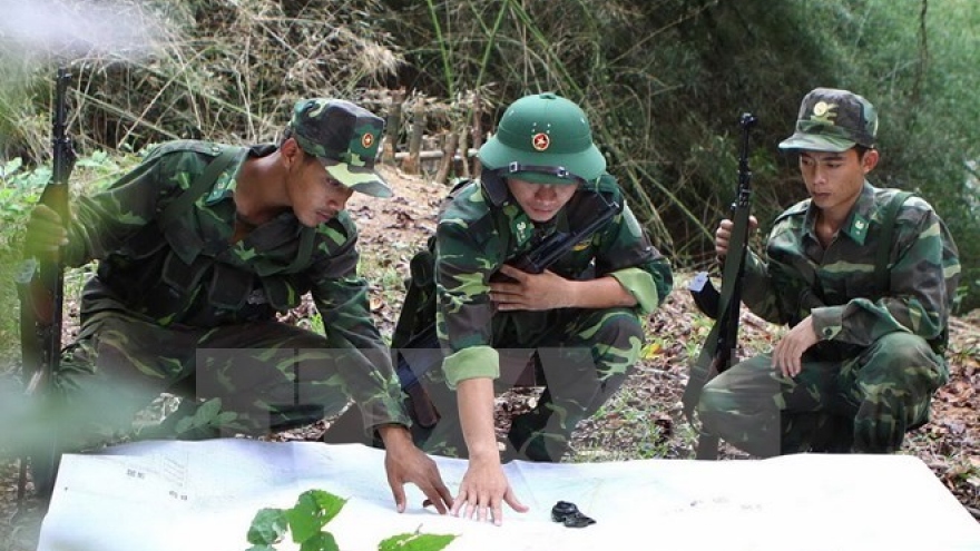 Vietnam, Laos hold talks on illegal migration prevention
