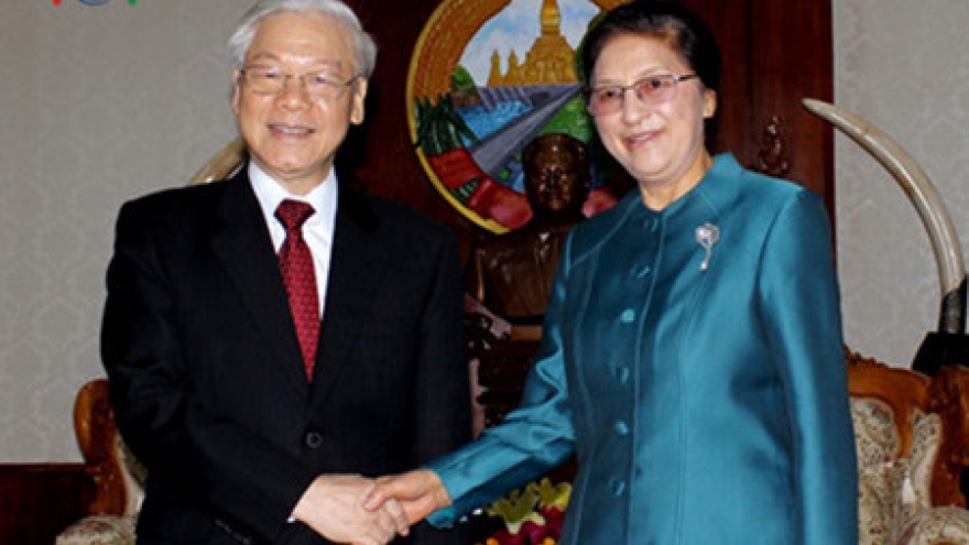  Party leader meets Lao NA Chairwoman