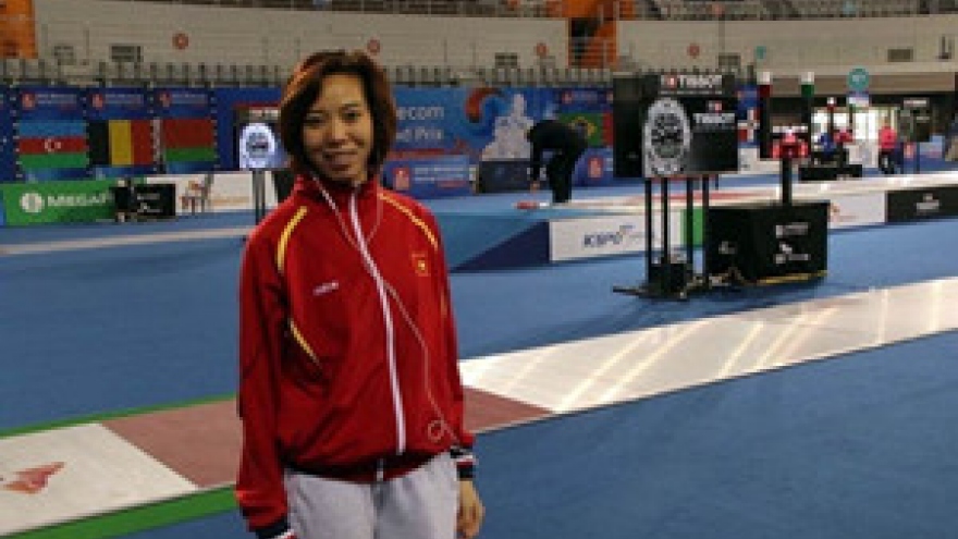 Fencer Le Dung qualifies for 2016 Olympics 