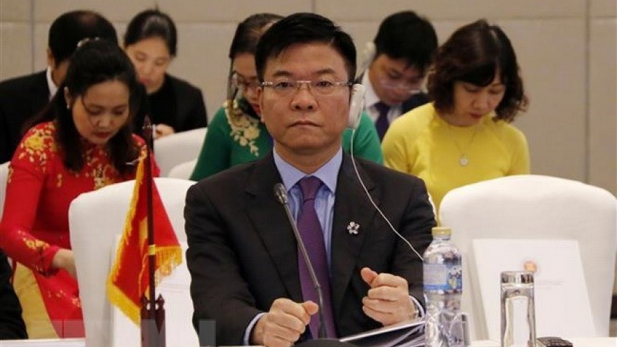 Vietnam attends 10th ASEAN Law Ministers Meeting in Laos