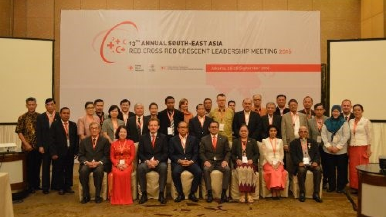 Hanoi hosts SE Asia Red Cross Red Crescent Leadership Meeting