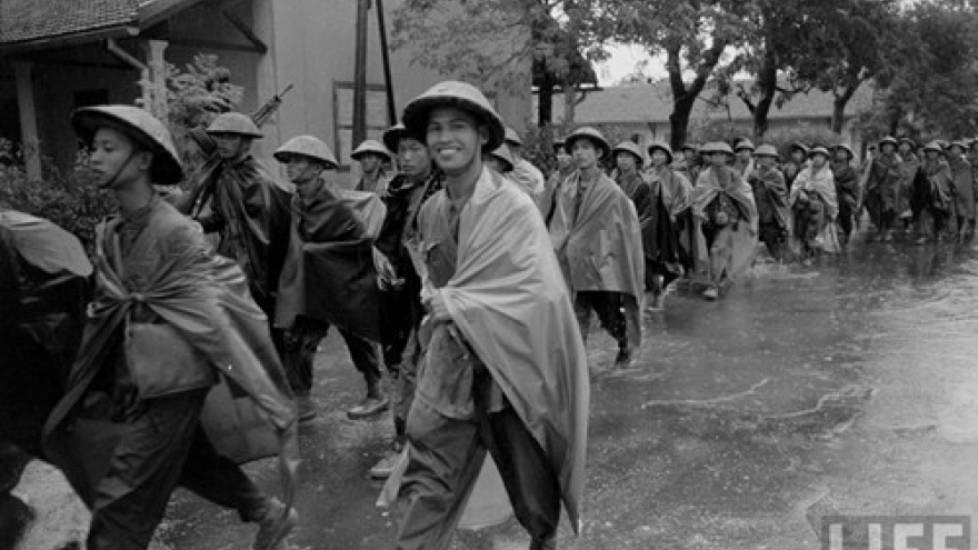 13 iconic Hanoi liberation photos