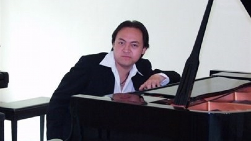 Vietnamese talented pianist to perform at Toyota concert