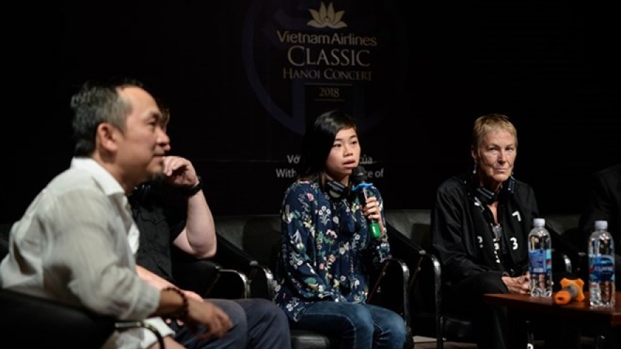 London Symphony Orchestra back to Hanoi