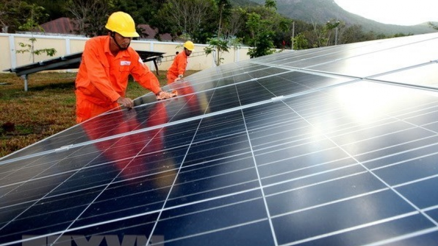 Long An houses more solar power plant