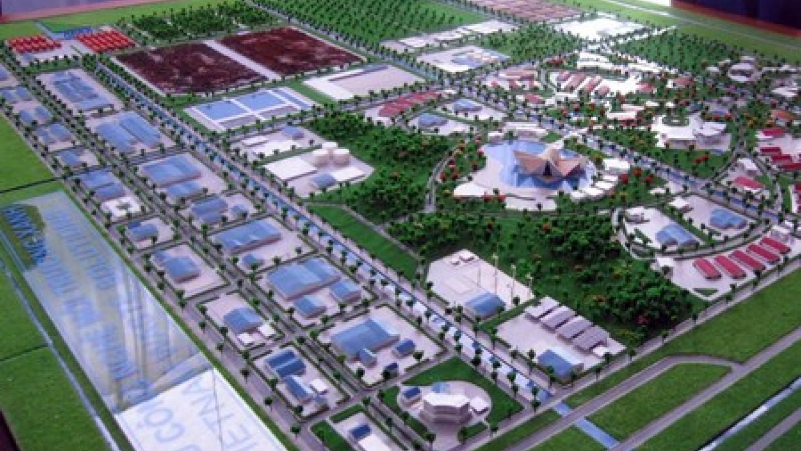 Long An to house environmentally-friendly waste treatment park