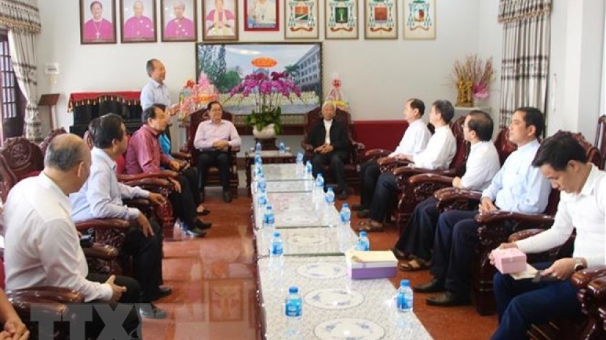 Home Minister extends Christmas greetings to An Giang Catholics