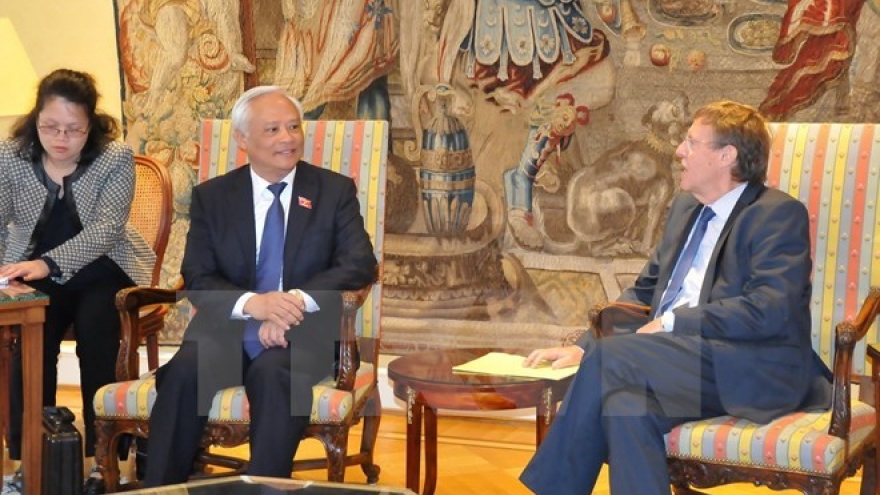 Vietnam boosts ties with Belgian, European parliaments