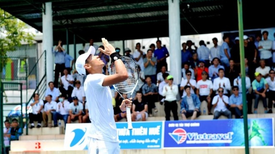 Vietnam’s top tennis player enters F1 Futures semi-finals