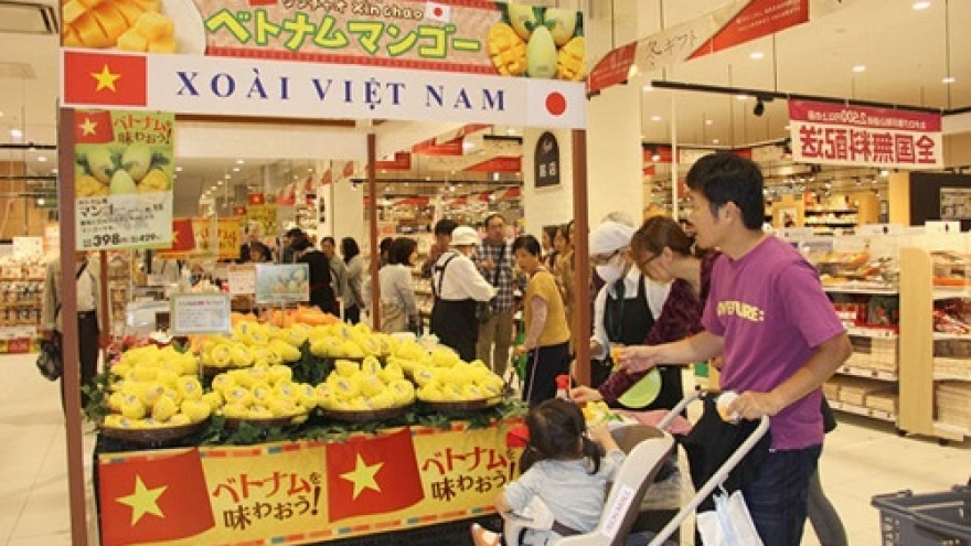 Vietnamese farm produce fetch high prices abroad