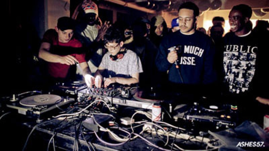 Mica Levi to perform in Vietnam