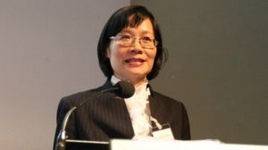 Vietnam supports settling disputes through peaceful means