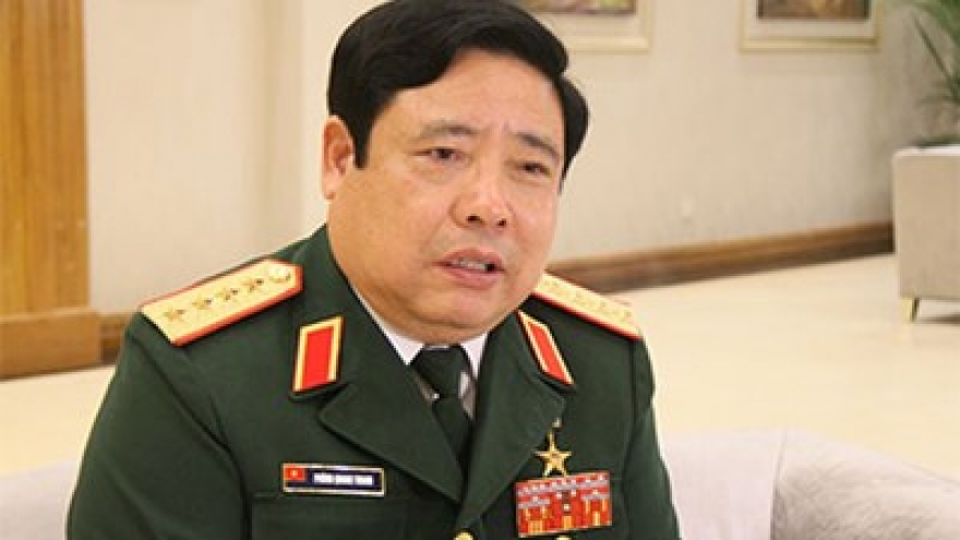 China urged to work with Vietnam on East Sea issue