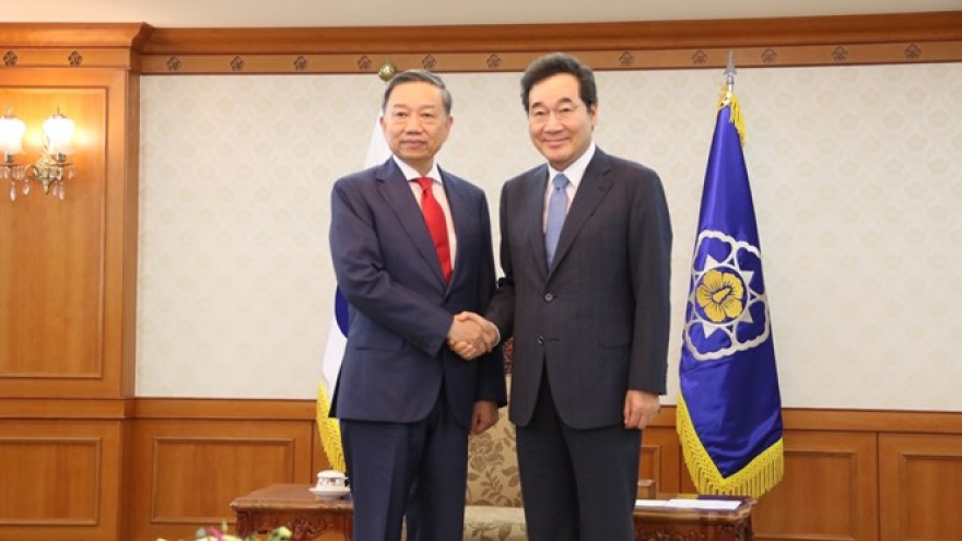 Vietnam, RoK to augment cooperation in ensuring security