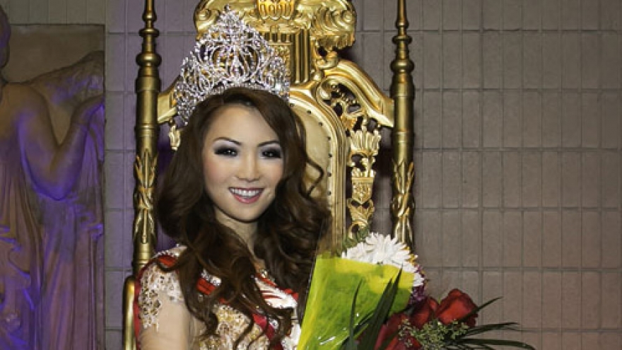 Vietnamese crowned Miss Asian America