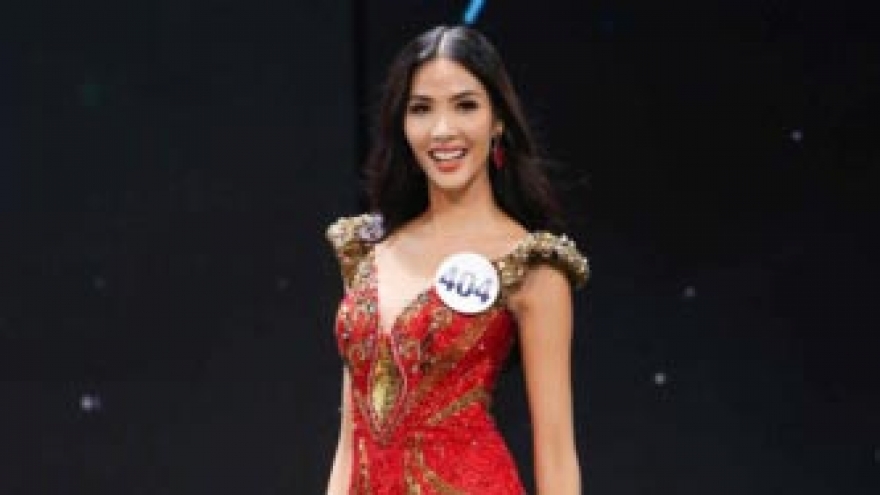 45 finalists face off for Miss Universe Vietnam 2017