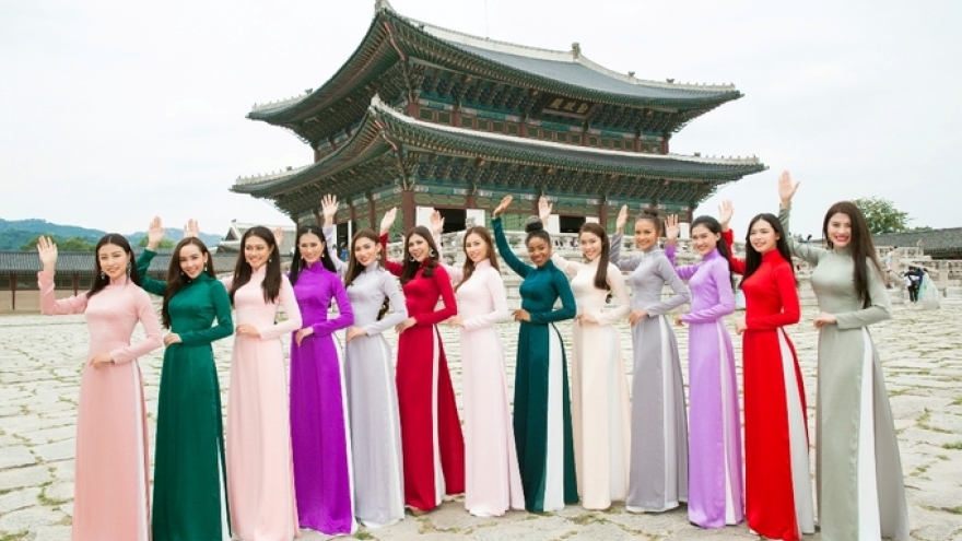 Miss Supranational Vietnam finalists wow Seoul in Ao dai 