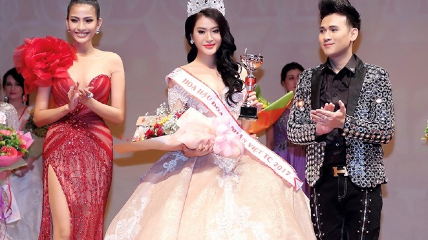 Vu Binh Minh crowned Miss Vietnam Global Business 2017