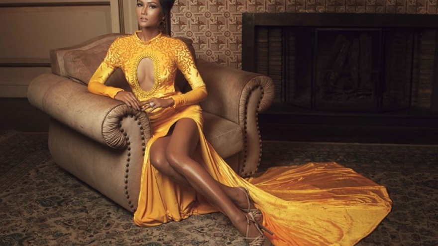 Miss Universe Vietnam rivals enchant in evening gowns