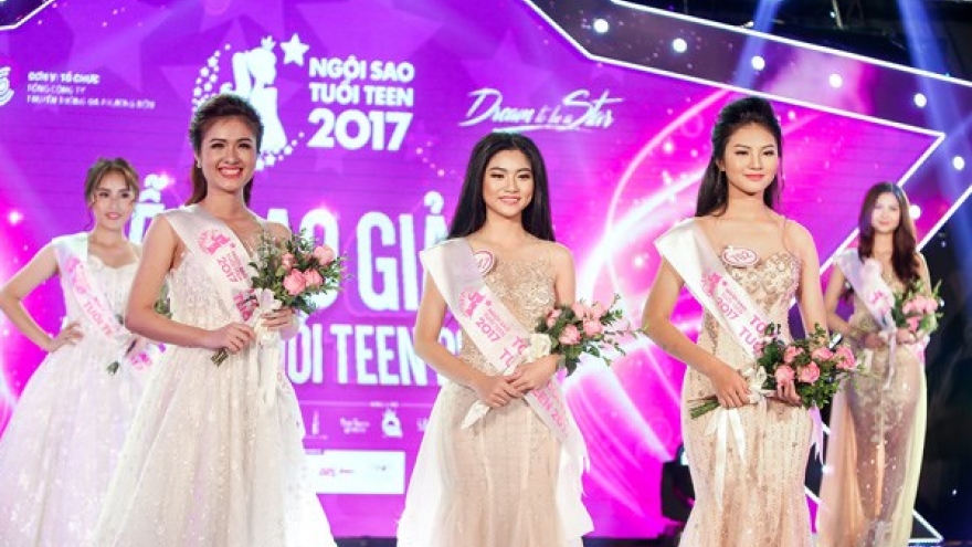 HCM City beauty crowned Miss Teen 2017