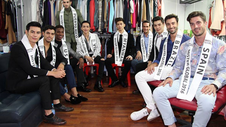 Vietnam competes at Mister Global 2016 pageant 