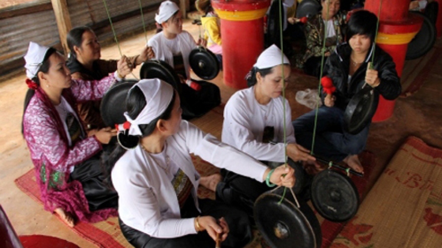 Muong folklore regconised by federation of UNESCO associations