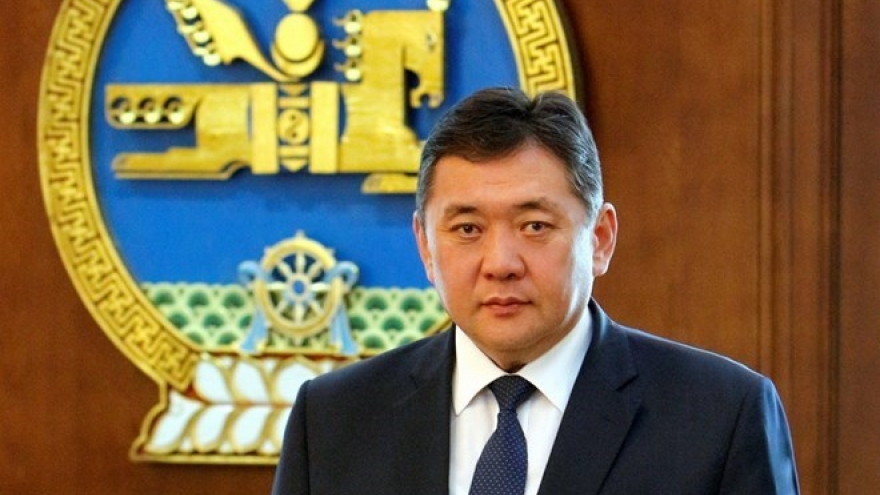 Mongolian Parliament Chairman begins official visit to Vietnam